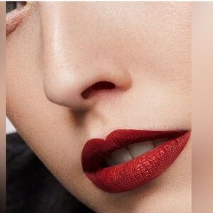 UOMA BEAUTY Badass Icon Matte Lipstick In Diana